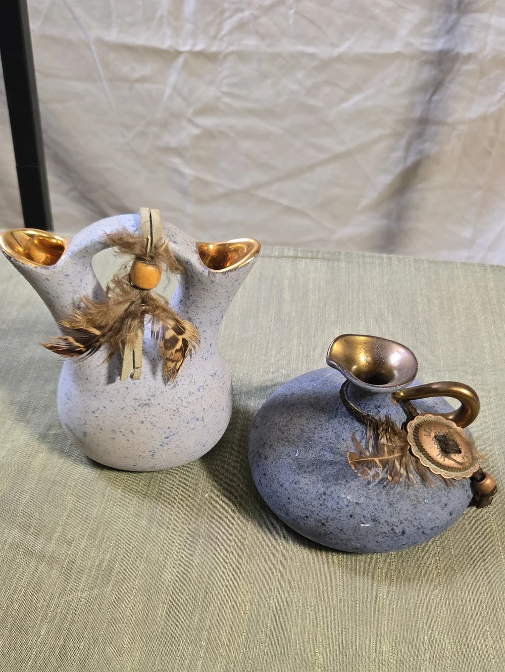 Speckled Ceramic Double-Spout Wedding Vase with Gold Accents And Water Pitcher